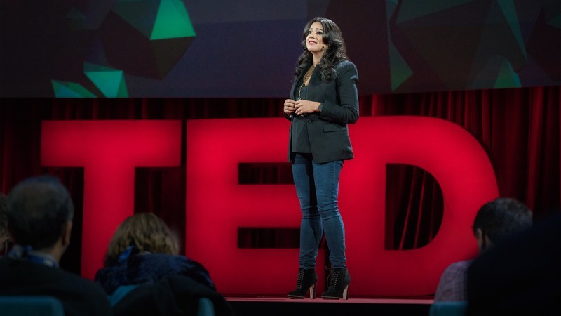 社會不需要更多「乖女兒」！感動人心的 TED 演講：「別用完美加冕女孩，讓她勇敢冒險」 - 女人迷 womany - 最走心的女力媒體